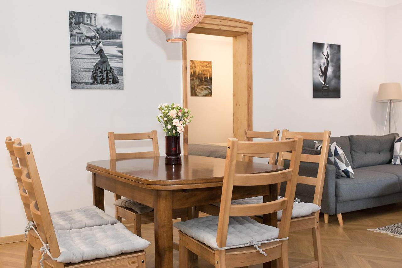 Apartamenty Stara Apteka Stronie Slaskie Ngoại thất bức ảnh