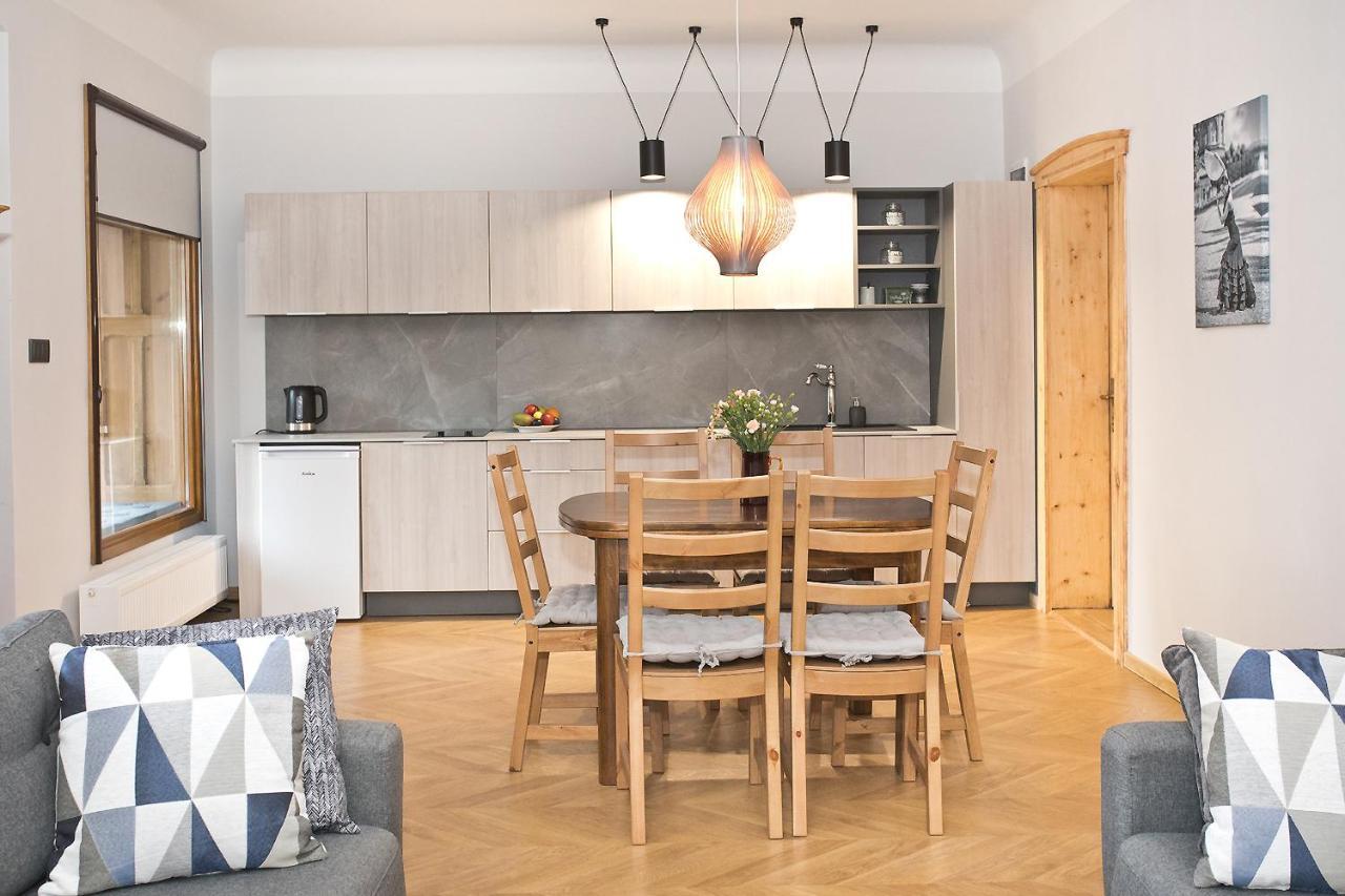 Apartamenty Stara Apteka Stronie Slaskie Ngoại thất bức ảnh